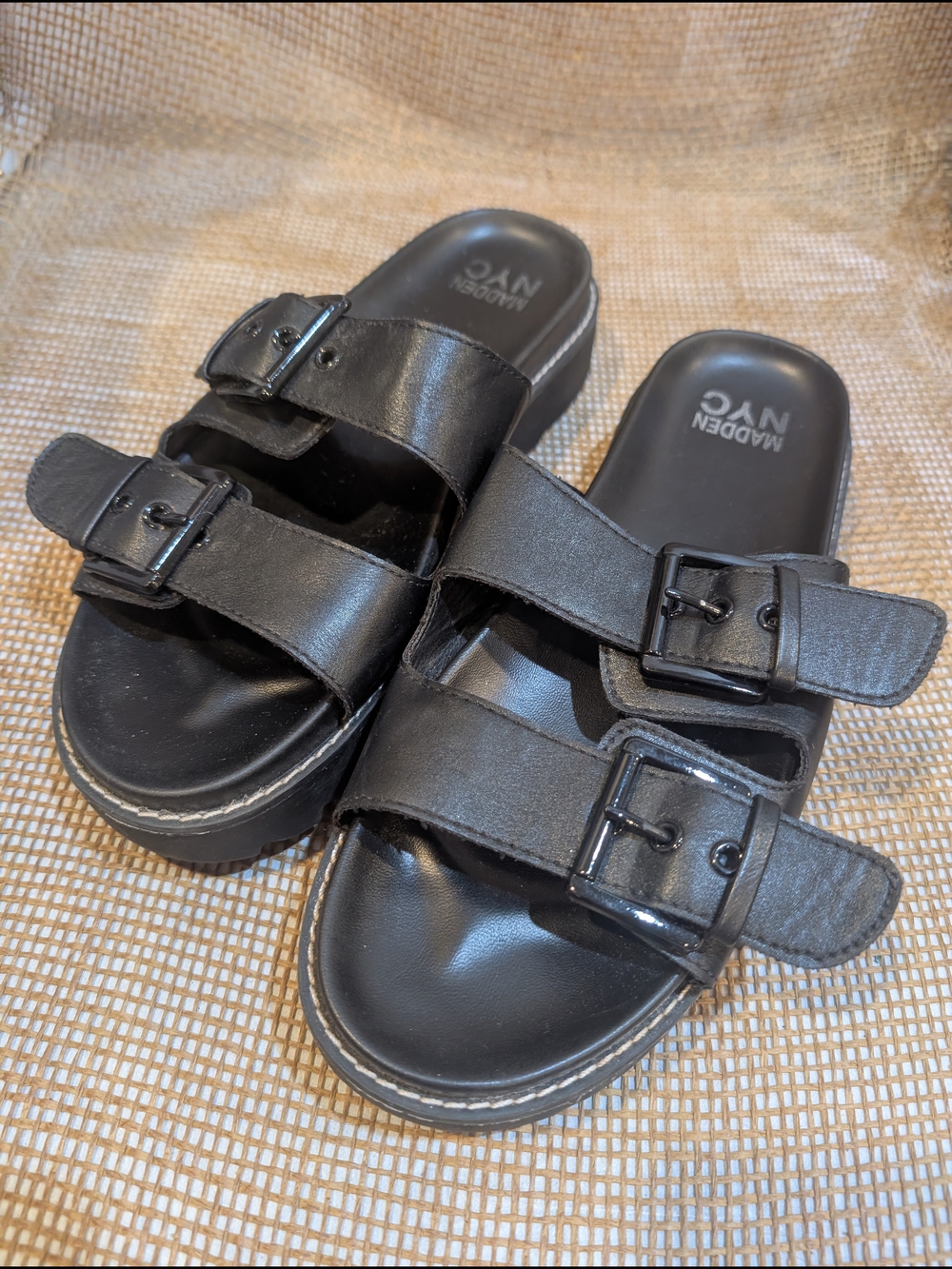 Madden NYC Black Lug Sole Sandals, Women's Size 9